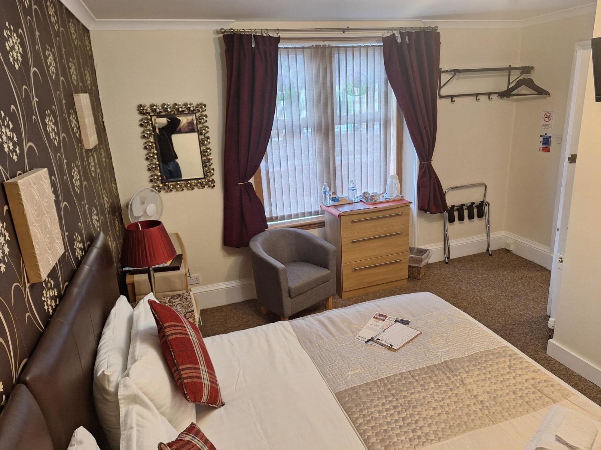 אינברנס Torridon Guest House מראה חיצוני תמונה